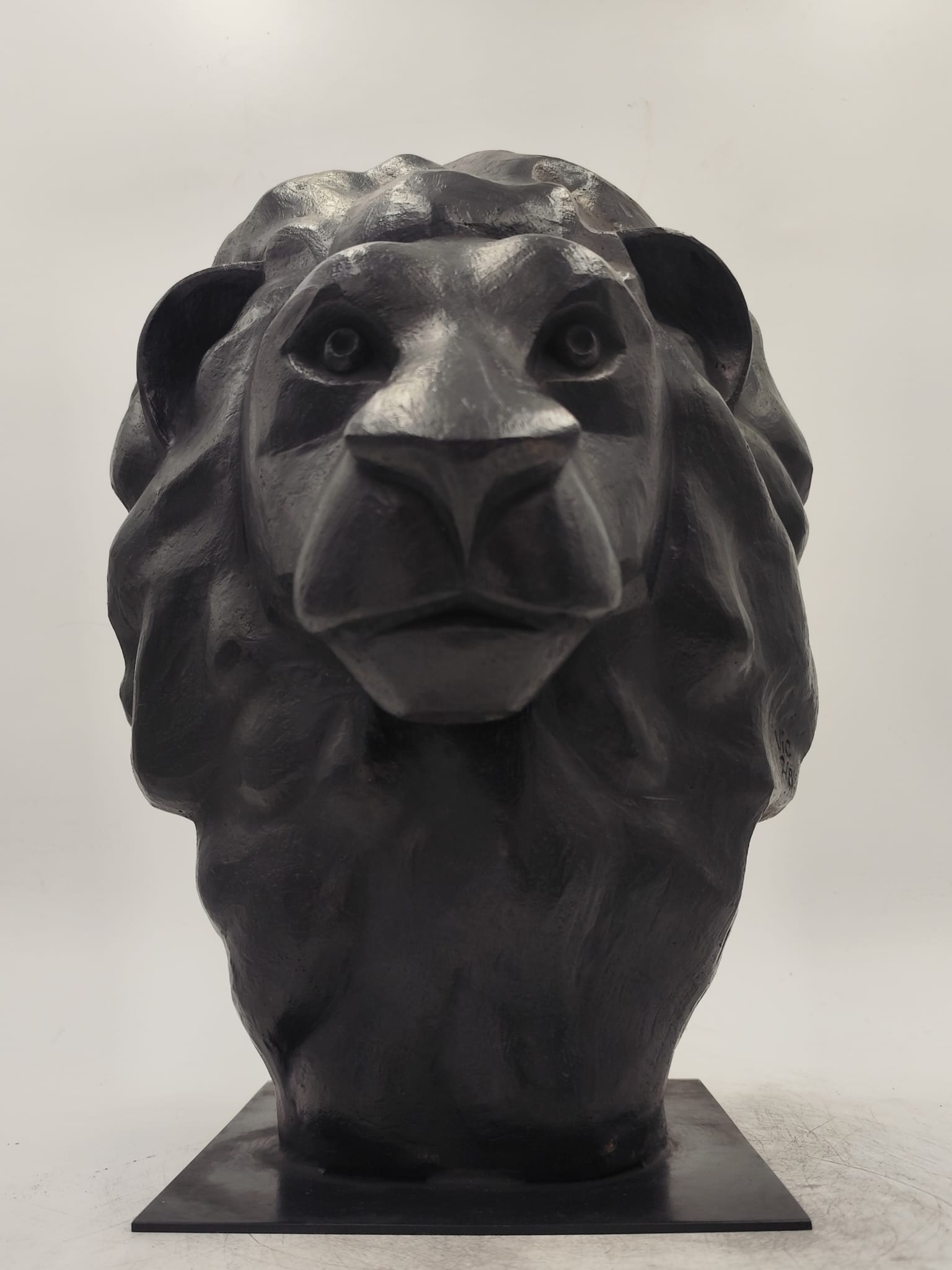 Lion, Bronze d'art 2/8 Victoire Chambry