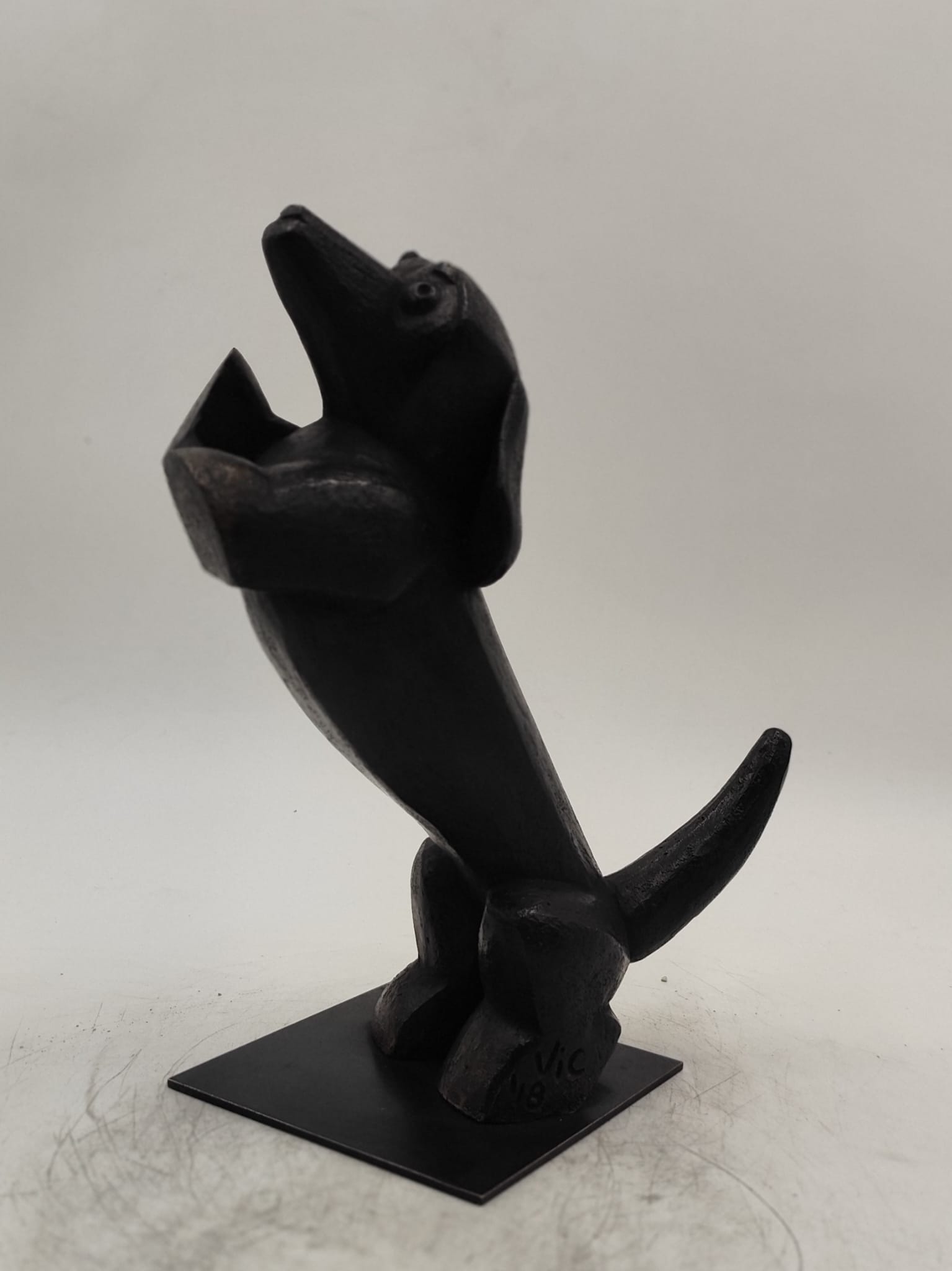 Victoire Chambry Sculpture Bronze Chien Teckel 1.8