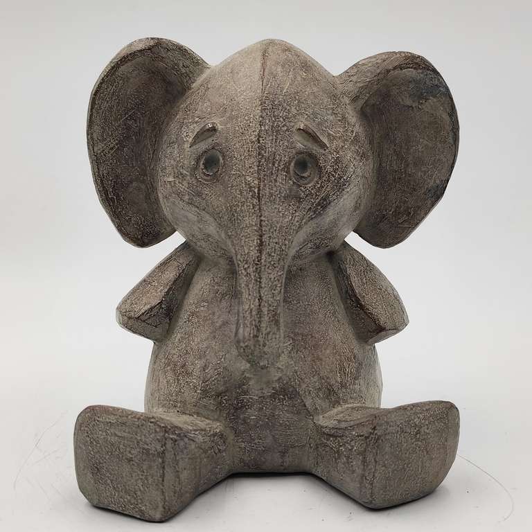 Doudou éléphant 2/8 patiné, œuvre de Victoire Chambry - réalisé en collaboration avec la fonderie d'art Paumelle